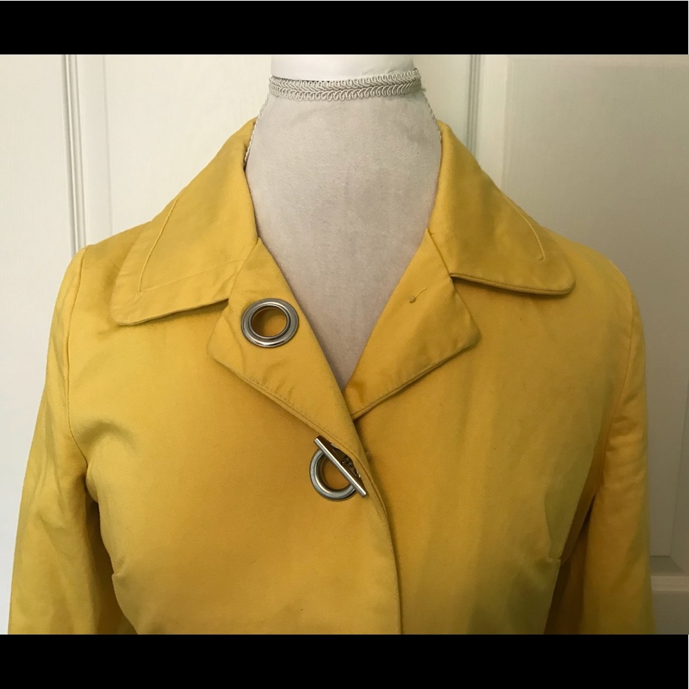 💛Cute Yellow Jacket - Picture 2 of 9